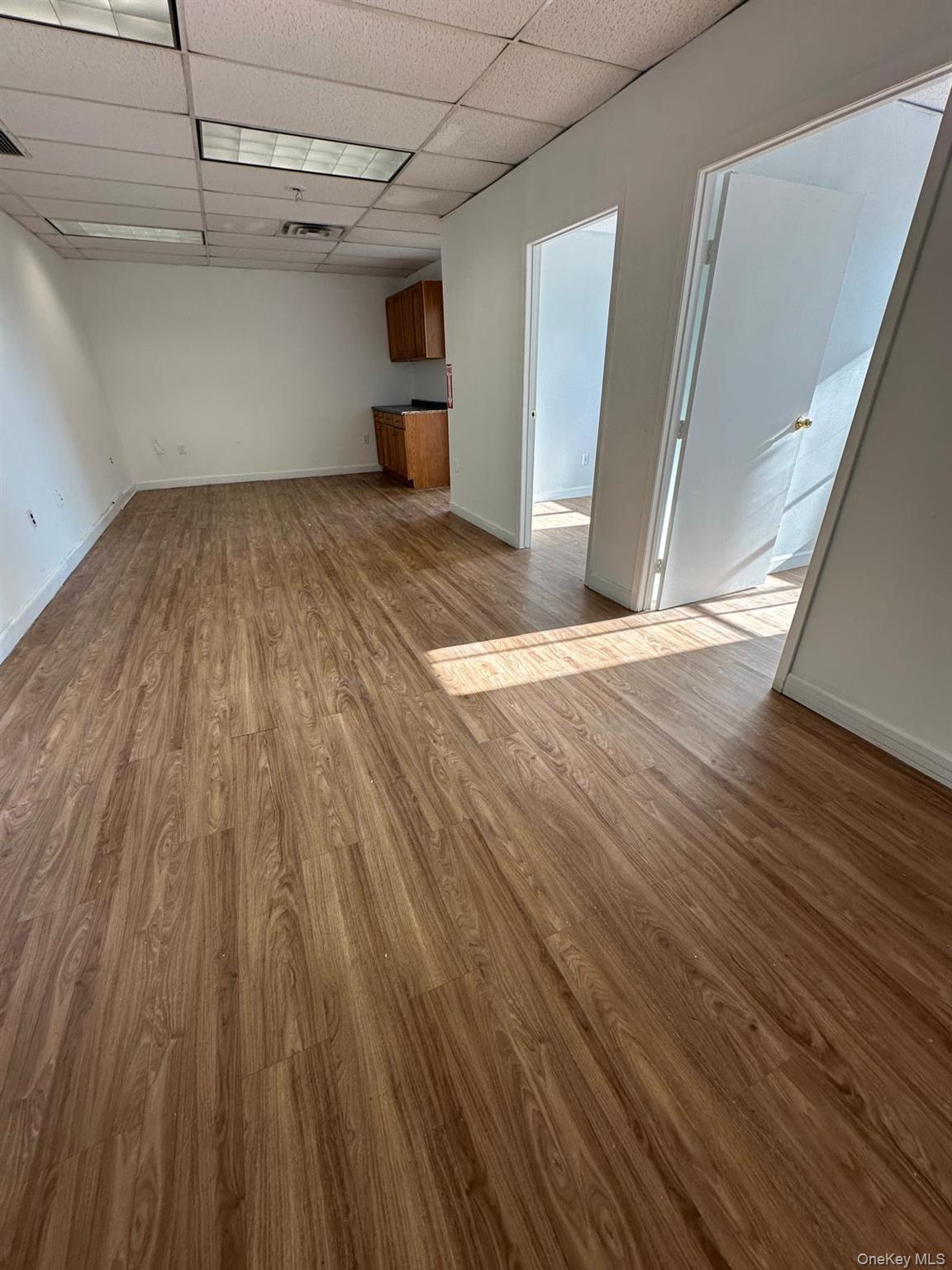 Commercial Lease Tremont Bronx, NY 10465, MLS-946198-5