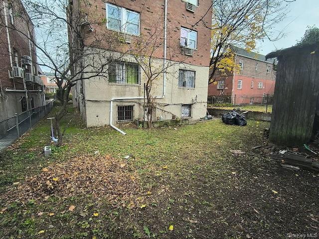 Single Family Radcliff  Bronx, NY 10469, MLS-946207-16