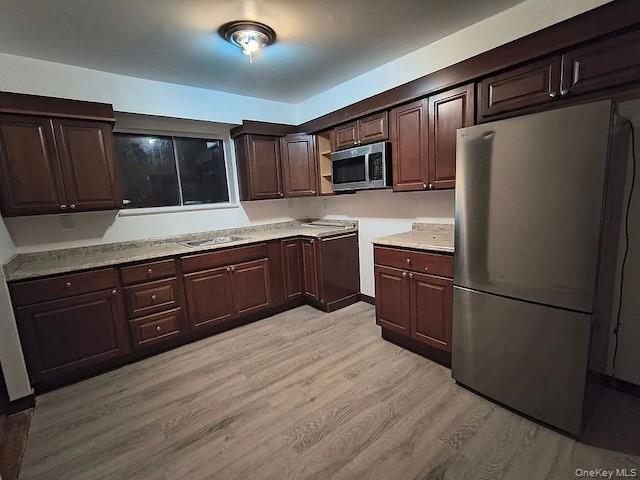 Single Family Radcliff  Bronx, NY 10469, MLS-946207-5