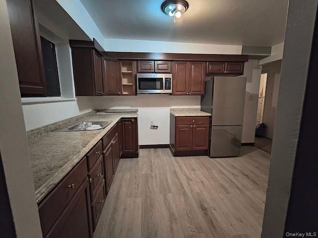 Single Family Radcliff  Bronx, NY 10469, MLS-946207-6