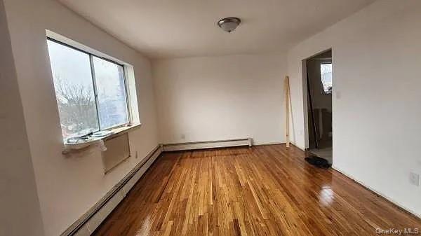 Single Family Radcliff  Bronx, NY 10469, MLS-946207-8