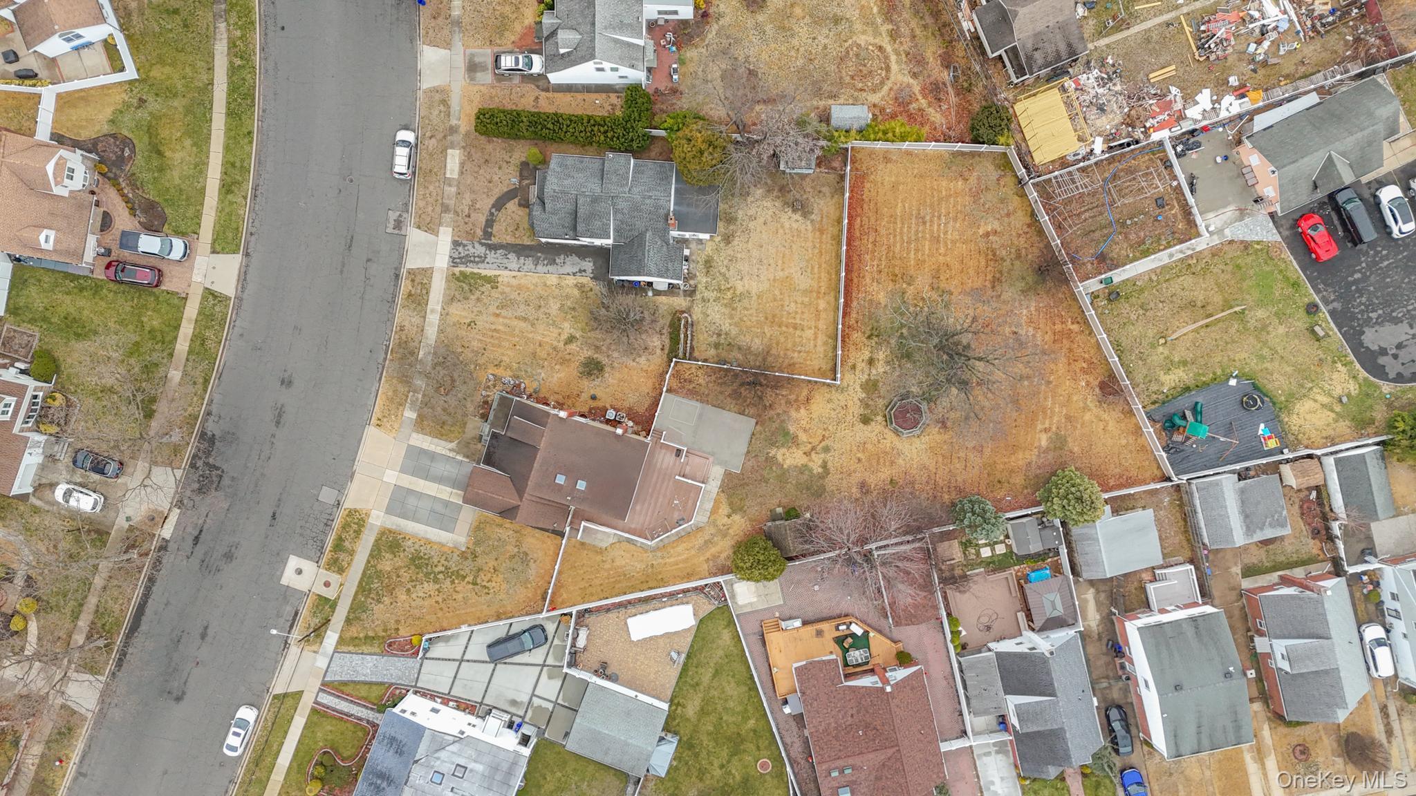 Single Family Morris Parkway  Nassau County, NY 11580, MLS-946265-11