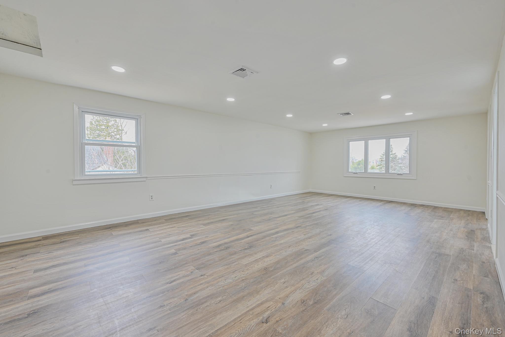 Single Family Morris Parkway  Nassau County, NY 11580, MLS-946265-14