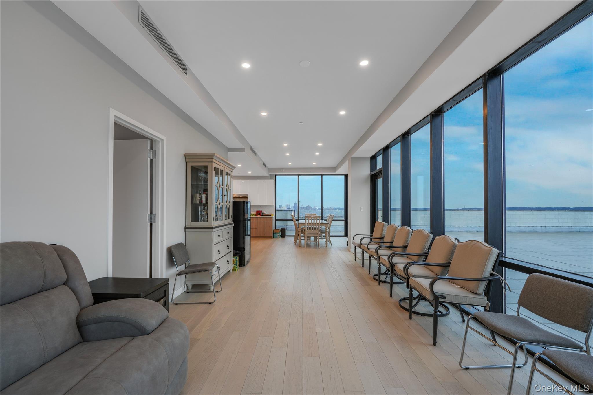 Condo Justice  Queens, NY 11373, MLS-946283-6