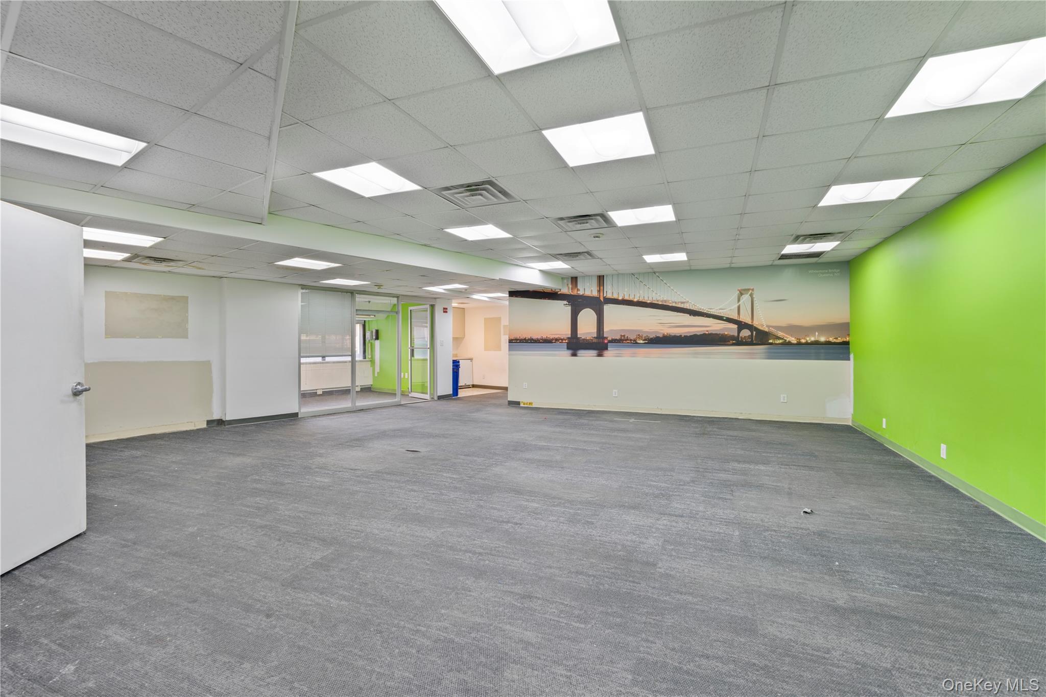 Commercial Lease Main  Queens, NY 11355, MLS-946321-20