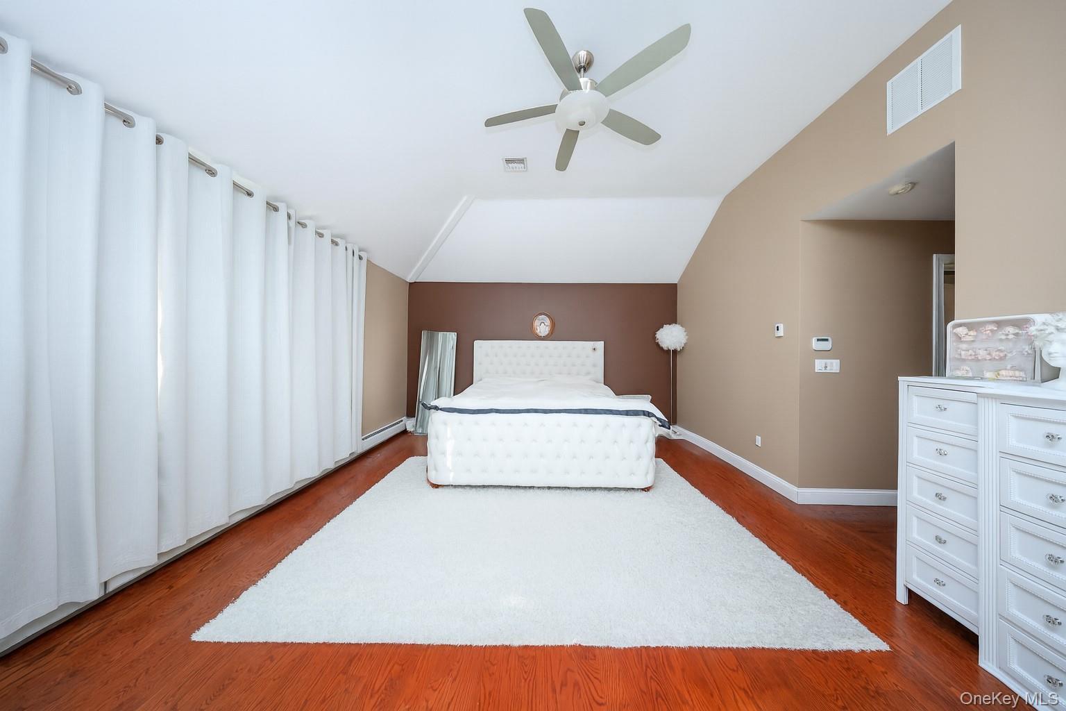 Single Family Highland  Staten Island, NY 10308, MLS-946330-13