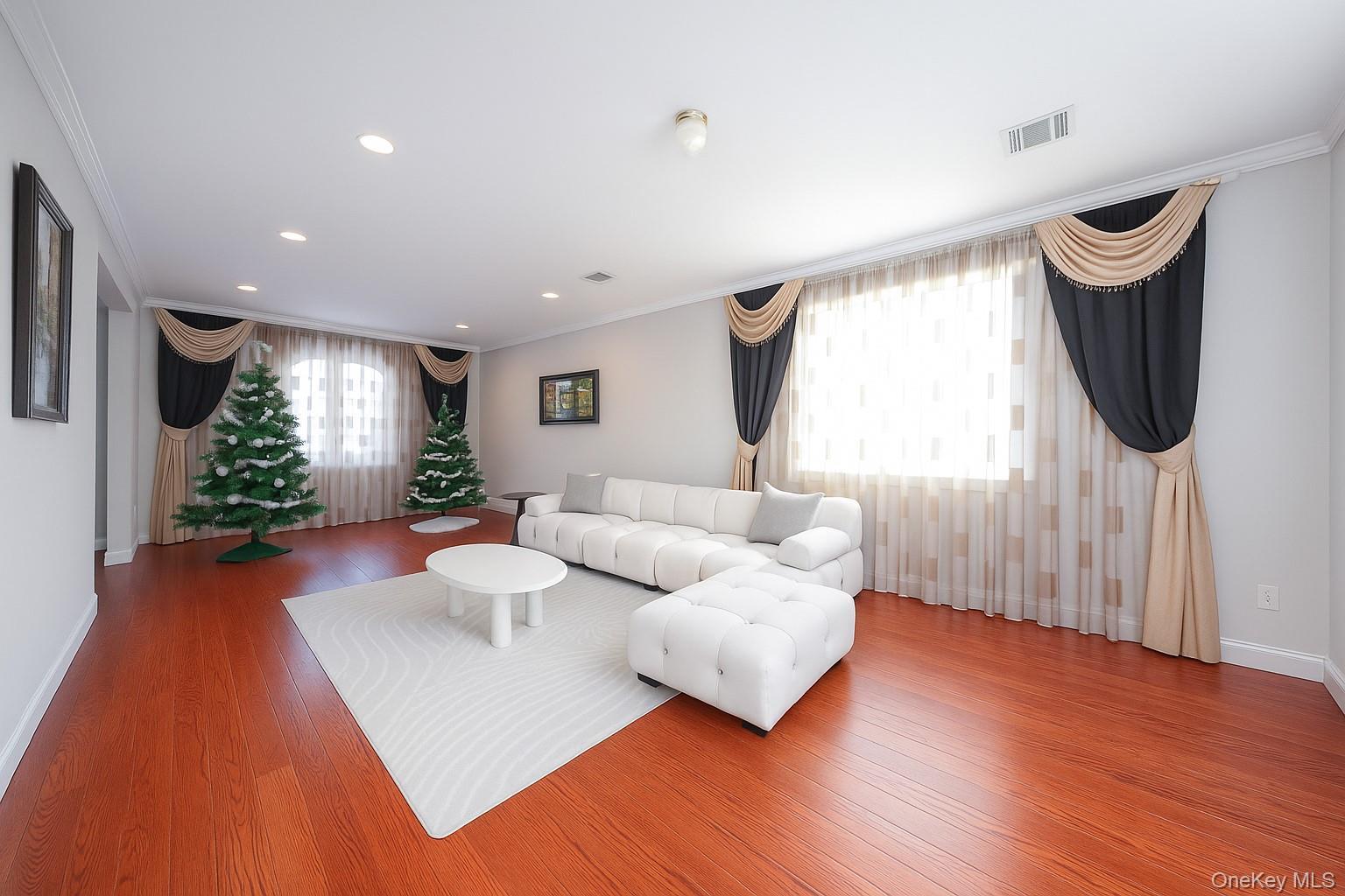 Single Family Highland  Staten Island, NY 10308, MLS-946330-17