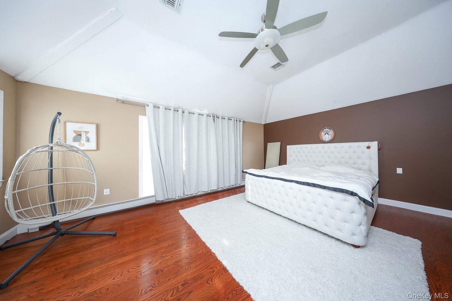 Single Family Highland  Staten Island, NY 10308, MLS-946330-20