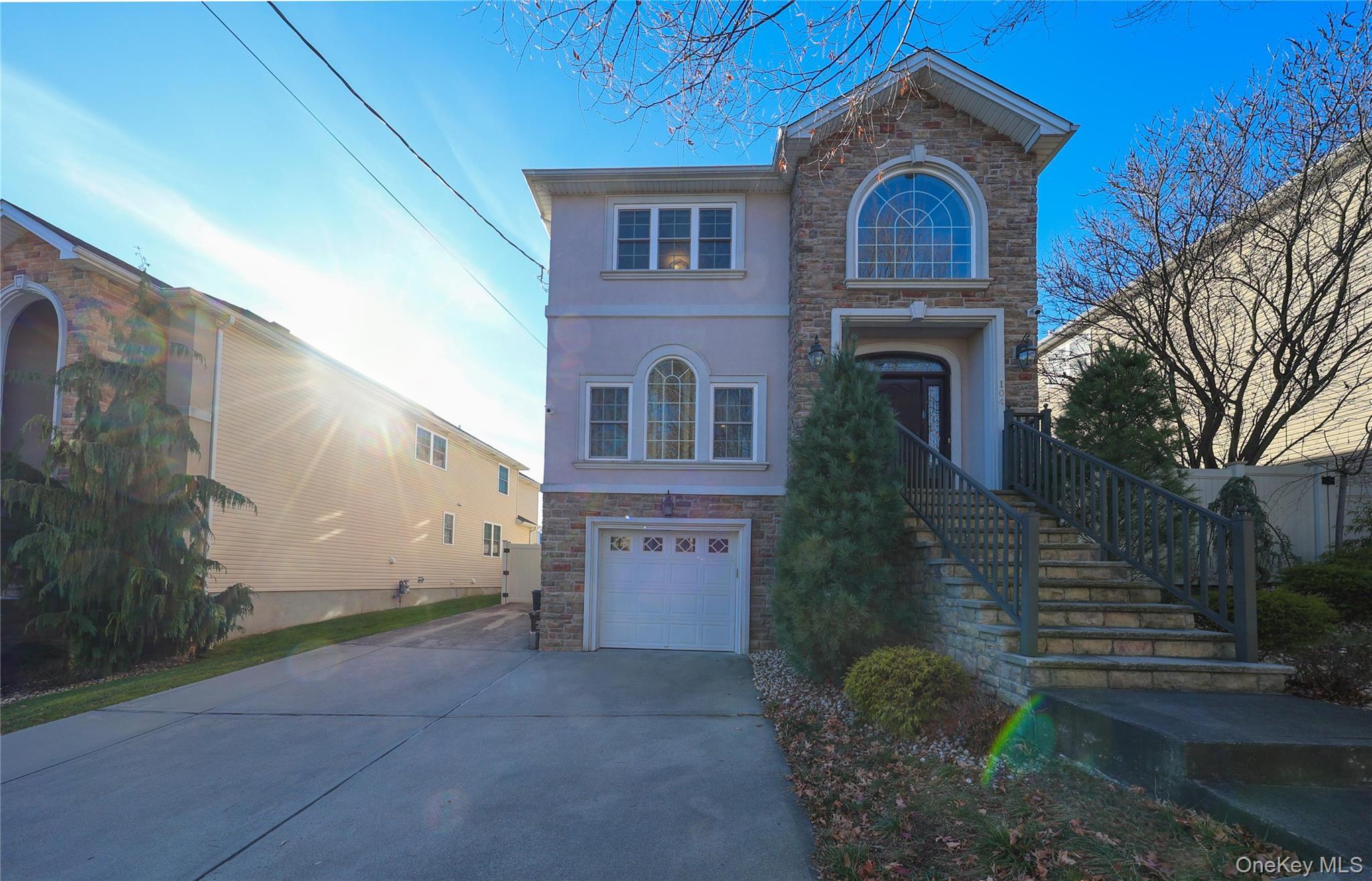 Single Family Highland  Staten Island, NY 10308, MLS-946330-45