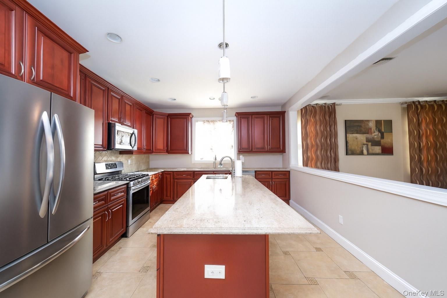 Single Family Highland  Staten Island, NY 10308, MLS-946330-5