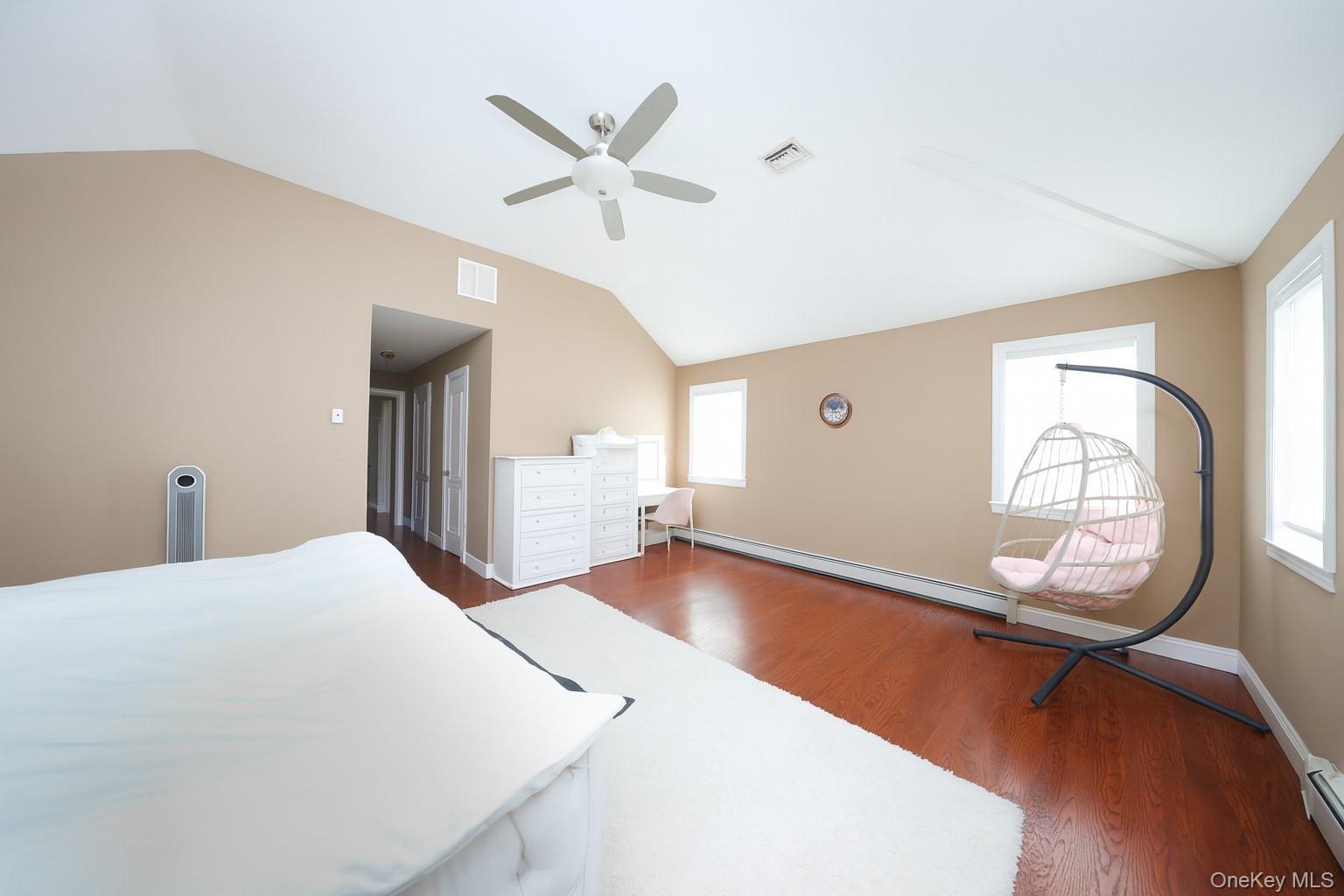 Single Family Highland  Staten Island, NY 10308, MLS-946330-8