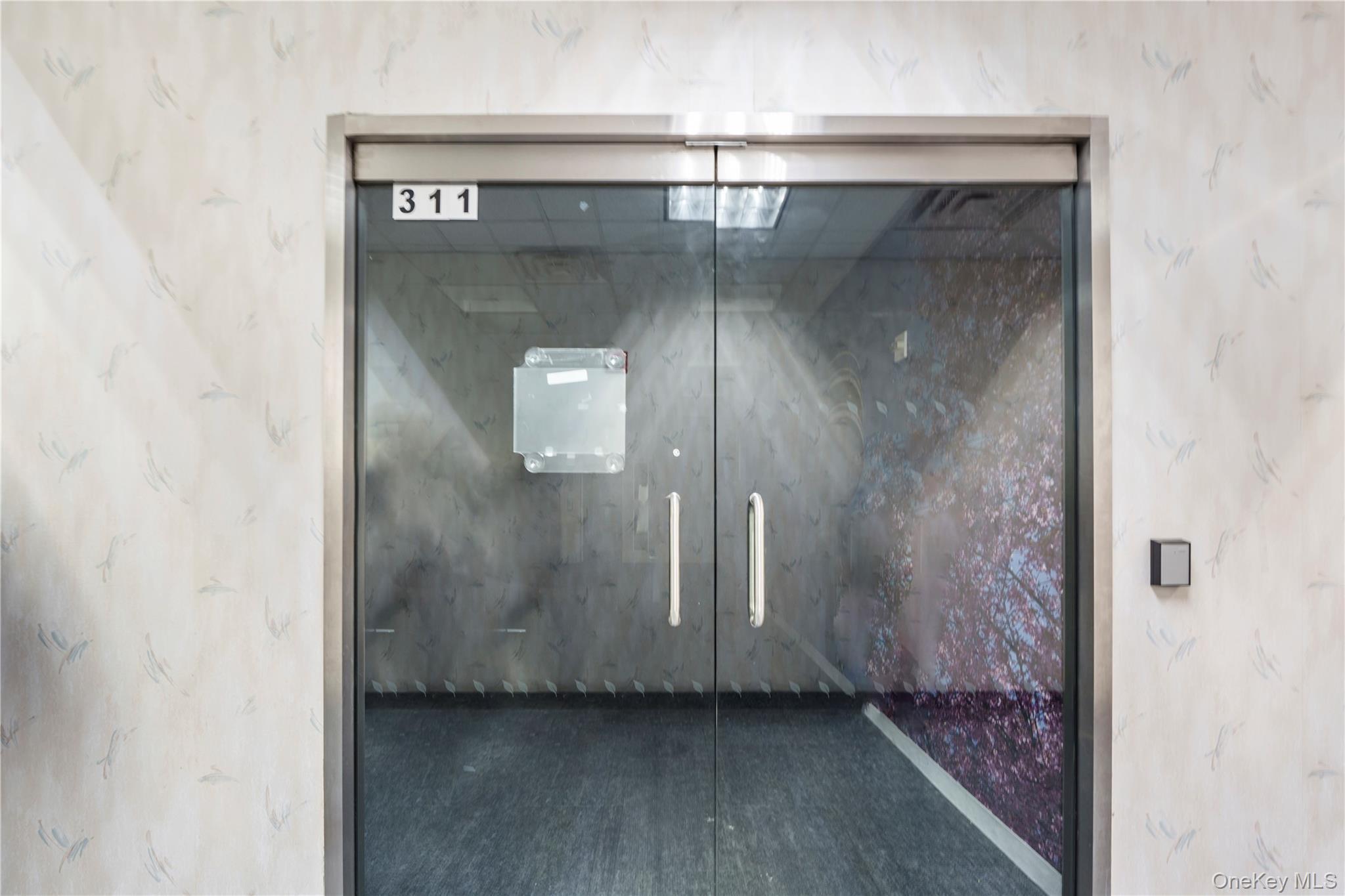 Commercial Lease Main  Queens, NY 11355, MLS-946338-35