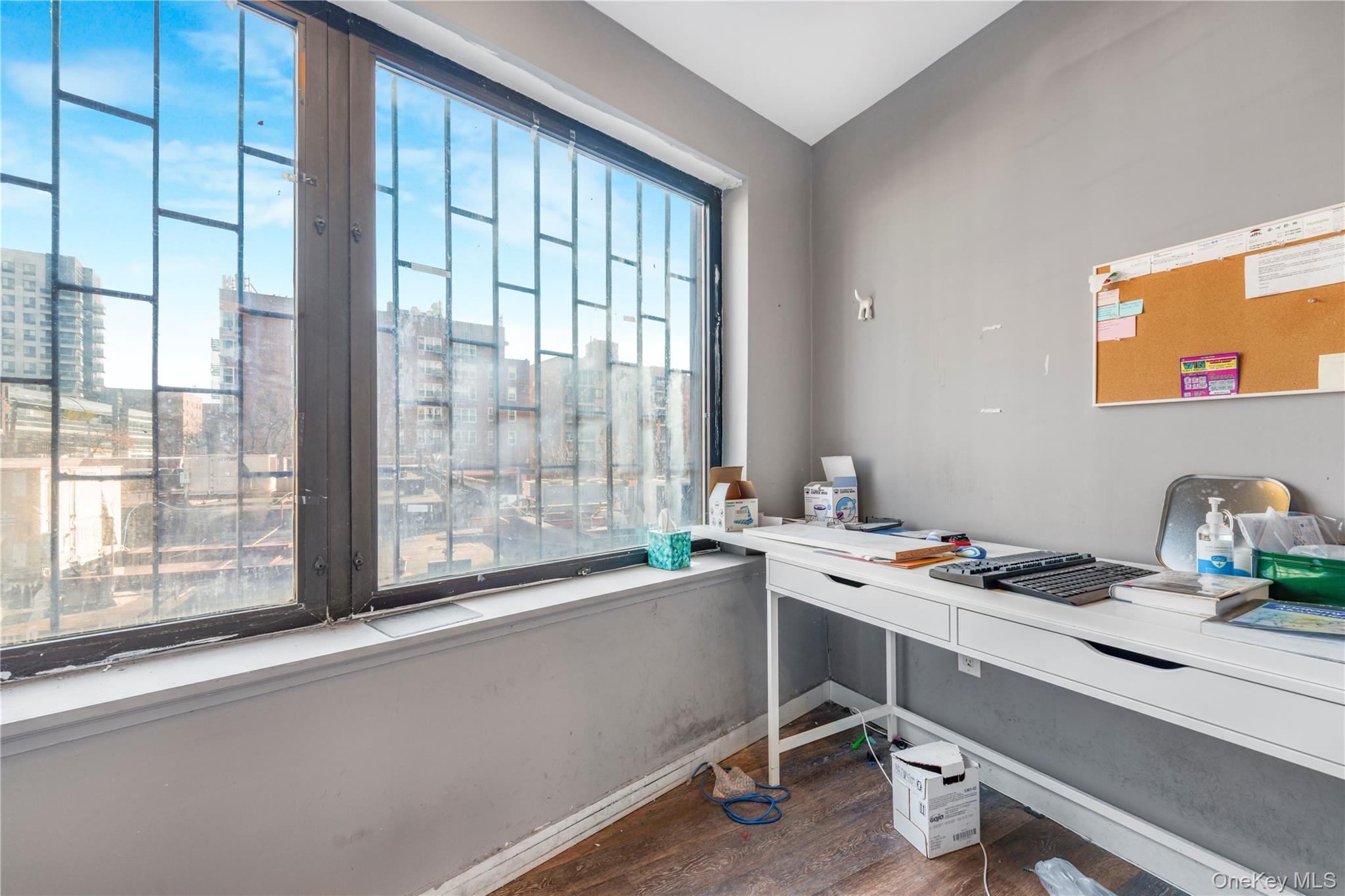 Commercial Lease Main  Queens, NY 11355, MLS-946343-3