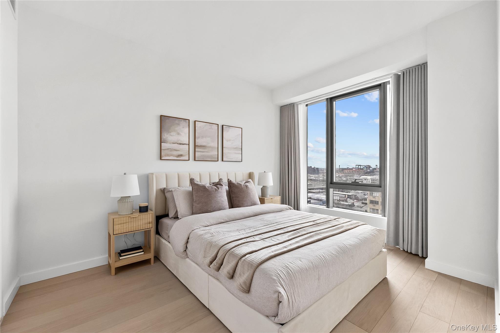 Condo Prince  Queens, NY 11354, MLS-946362-12