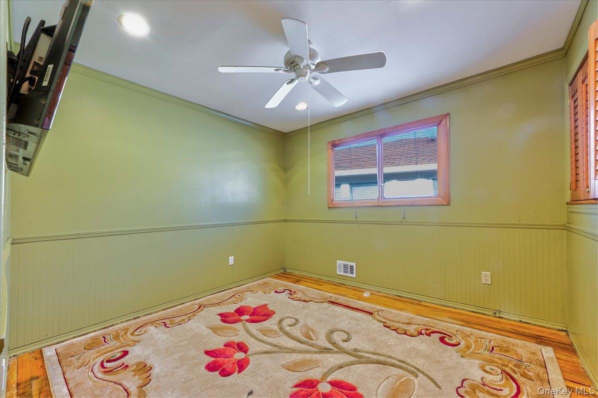 Single Family 86th Queens, NY 11414, MLS-946403-14