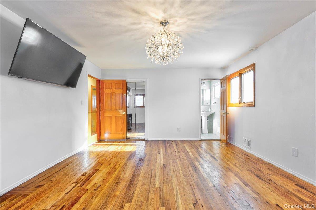 Single Family 86th Queens, NY 11414, MLS-946403-18