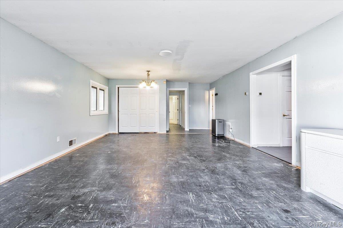 Single Family 86th Queens, NY 11414, MLS-946403-22