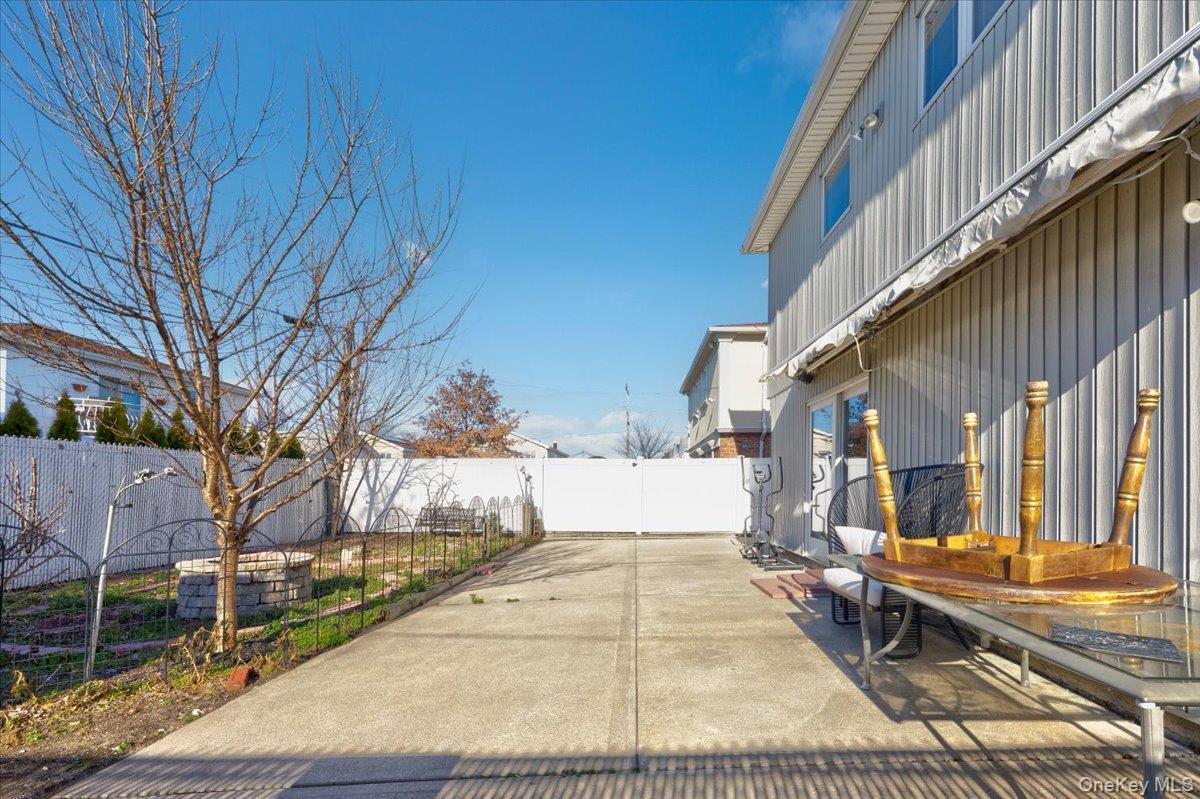 Single Family 86th Queens, NY 11414, MLS-946403-29