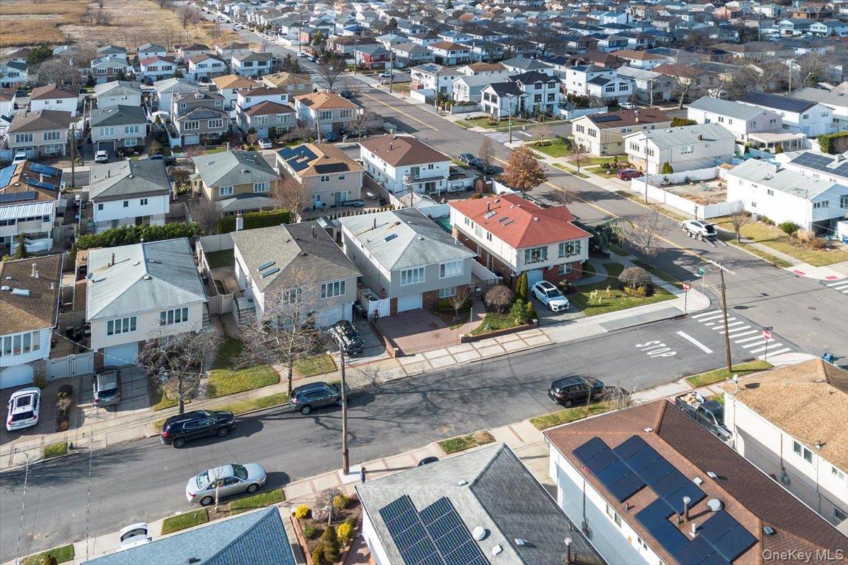 Single Family 86th Queens, NY 11414, MLS-946403-32