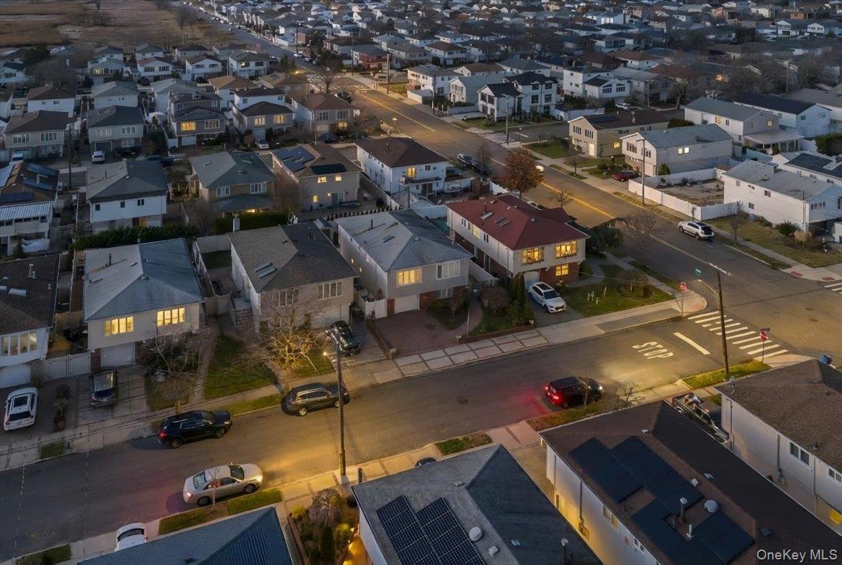 Single Family 86th Queens, NY 11414, MLS-946403-34