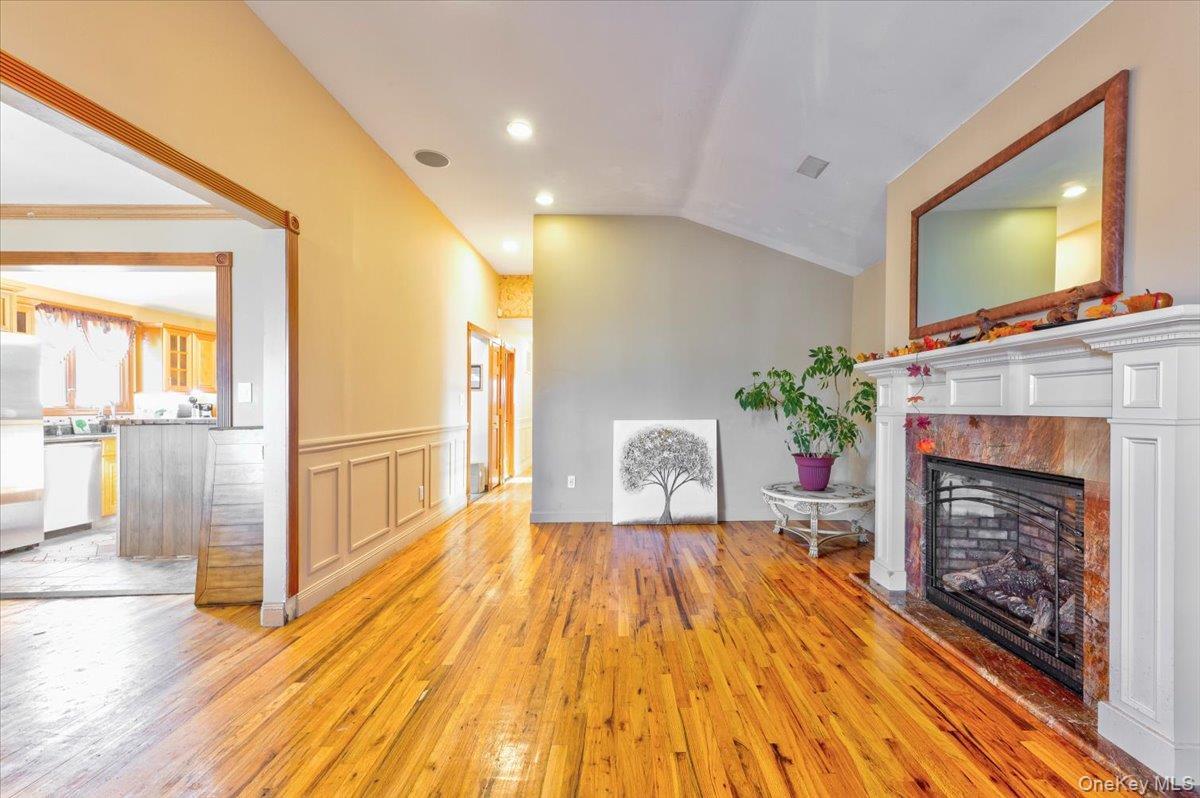 Single Family 86th Queens, NY 11414, MLS-946403-7