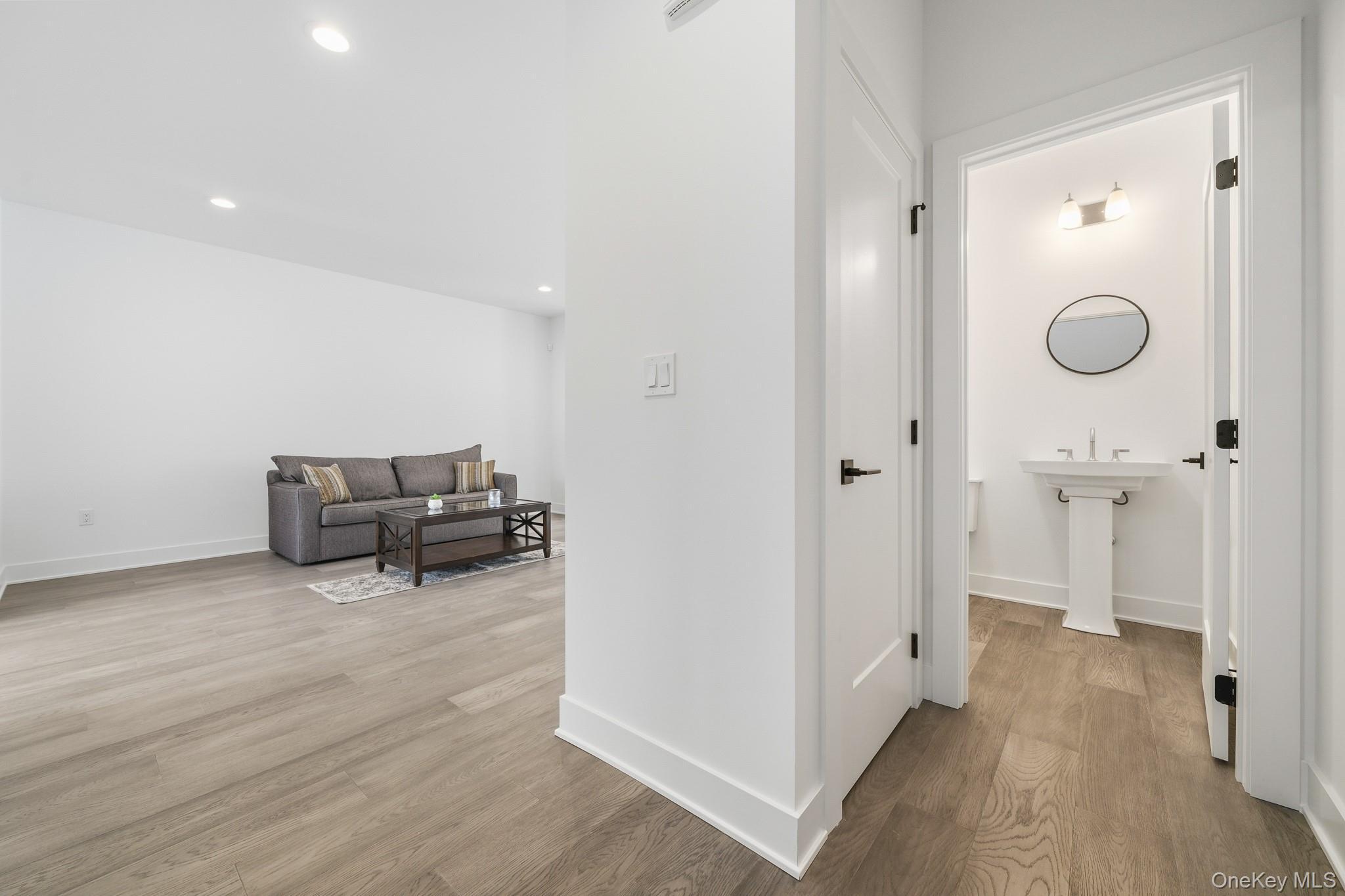 Single Family Chestnut Ridge  Dutchess County, NY 12524, MLS-946409-15