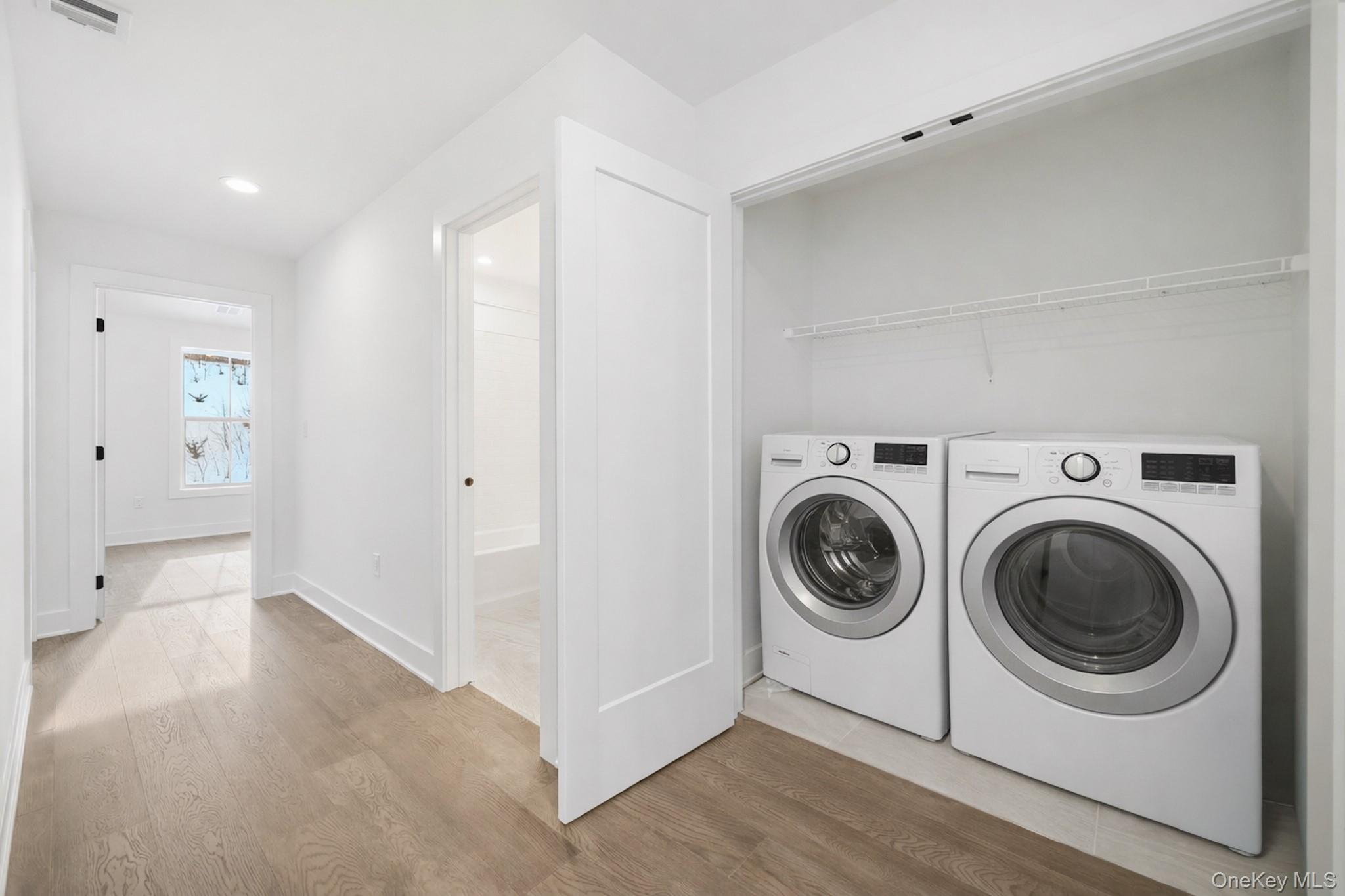 Single Family Chestnut Ridge  Dutchess County, NY 12524, MLS-946409-31