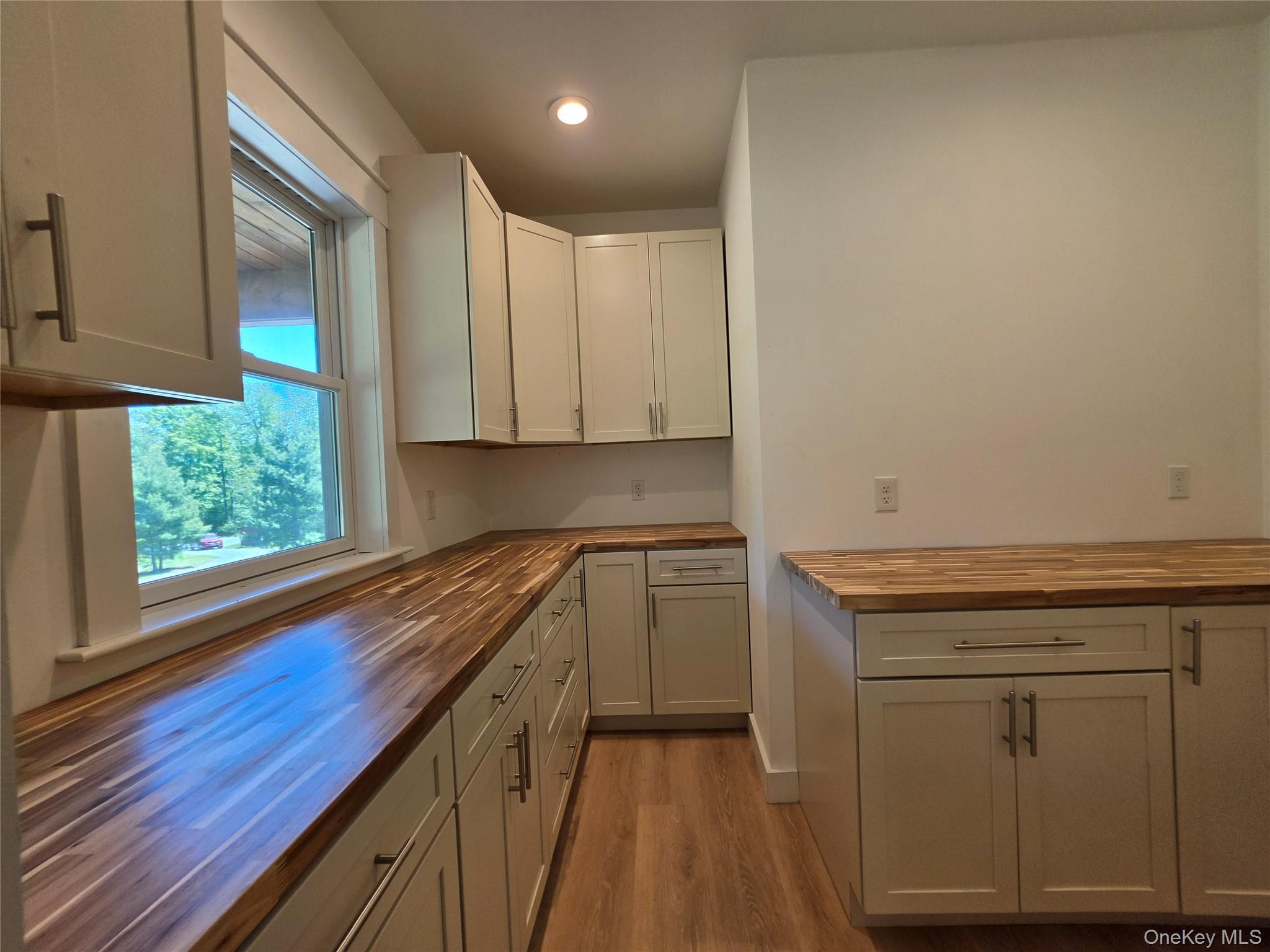 Single Family Wildwood Way Sullivan County, NY 12777, MLS-946432-9