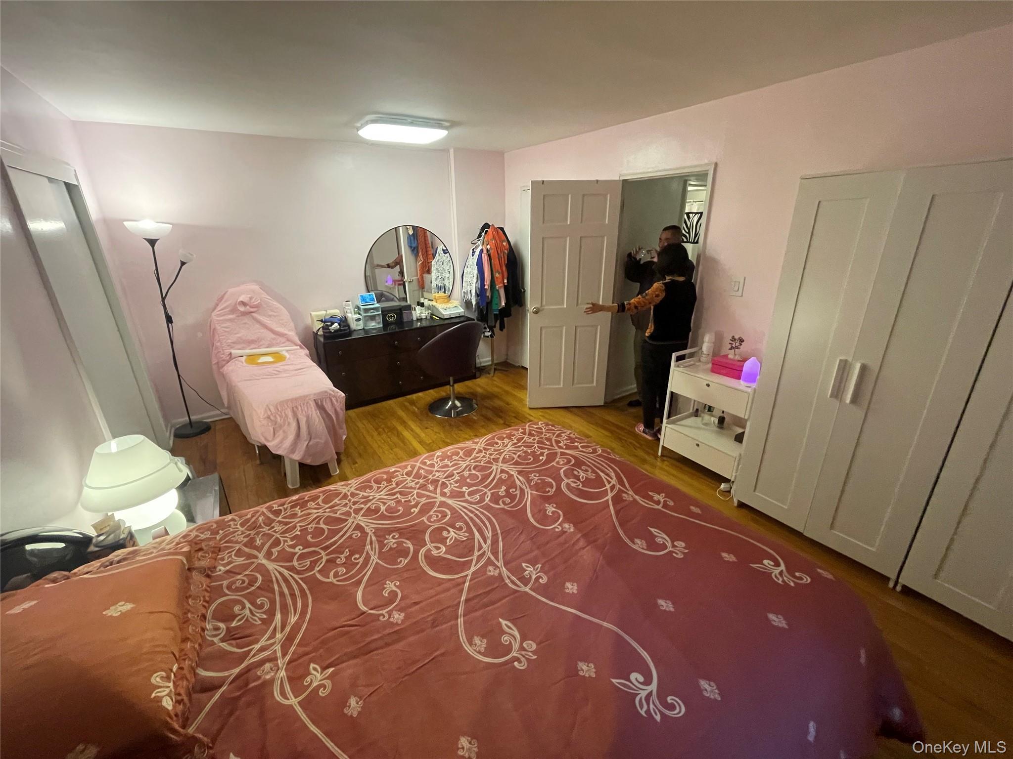 Coop 59  Queens, NY 11368, MLS-946438-9