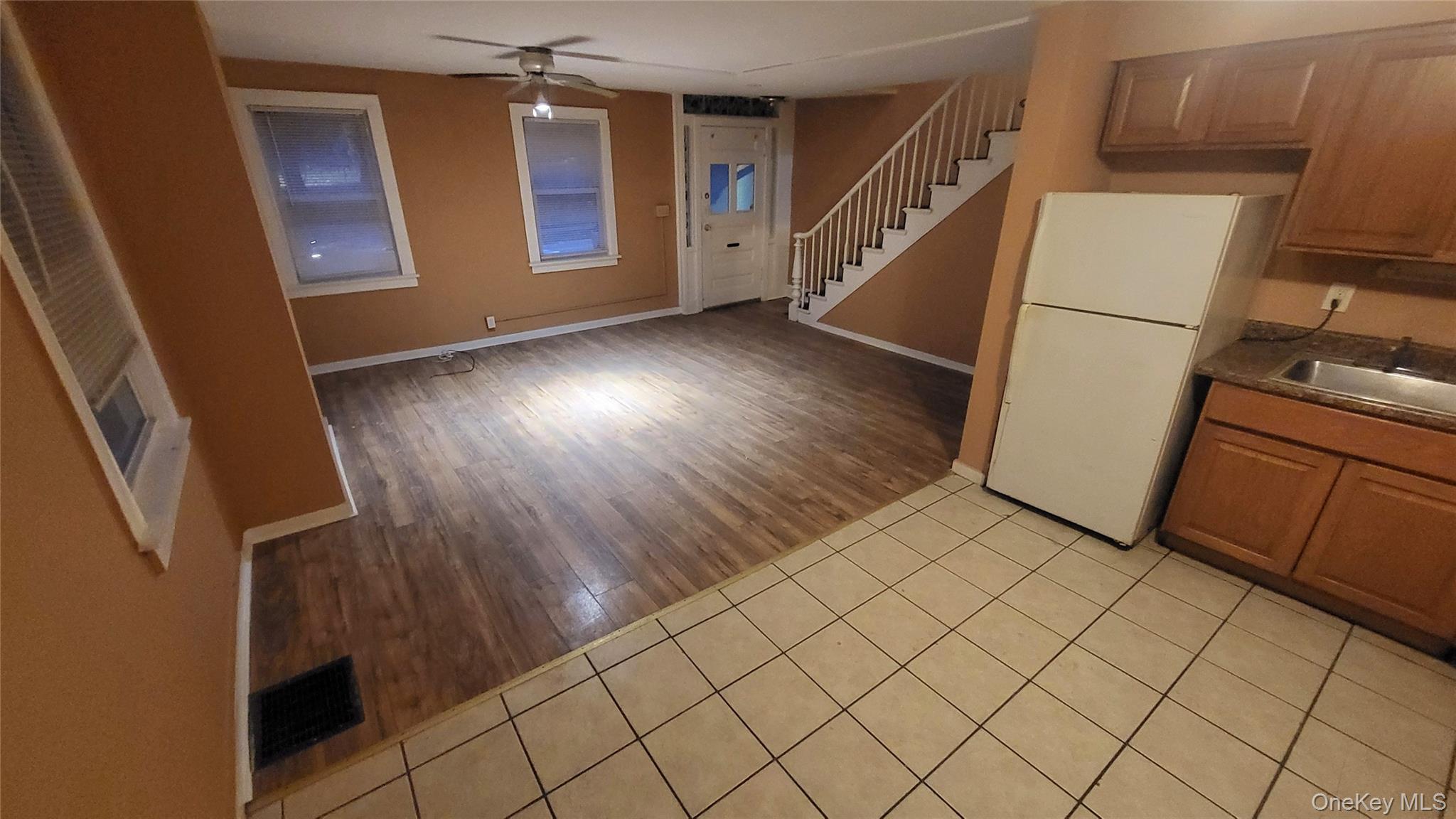 Single Family Academy  Dutchess County, NY 12601, MLS-946461-6