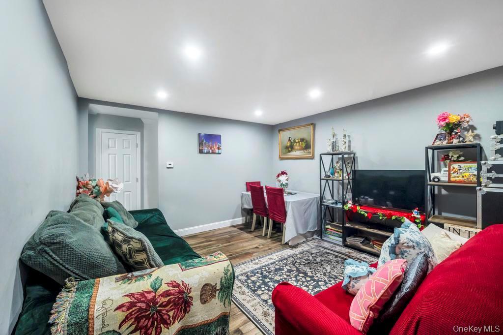 Single Family Andrews Avenue Suffolk County, NY 11798, MLS-946528-14