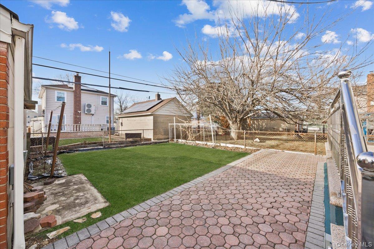 Single Family 265th  Queens, NY 11004, MLS-946576-32