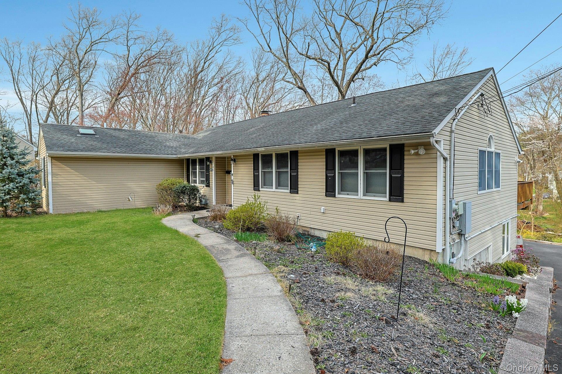 Single Family Briarwood  Rockland County, NY 10956, MLS-946593-2