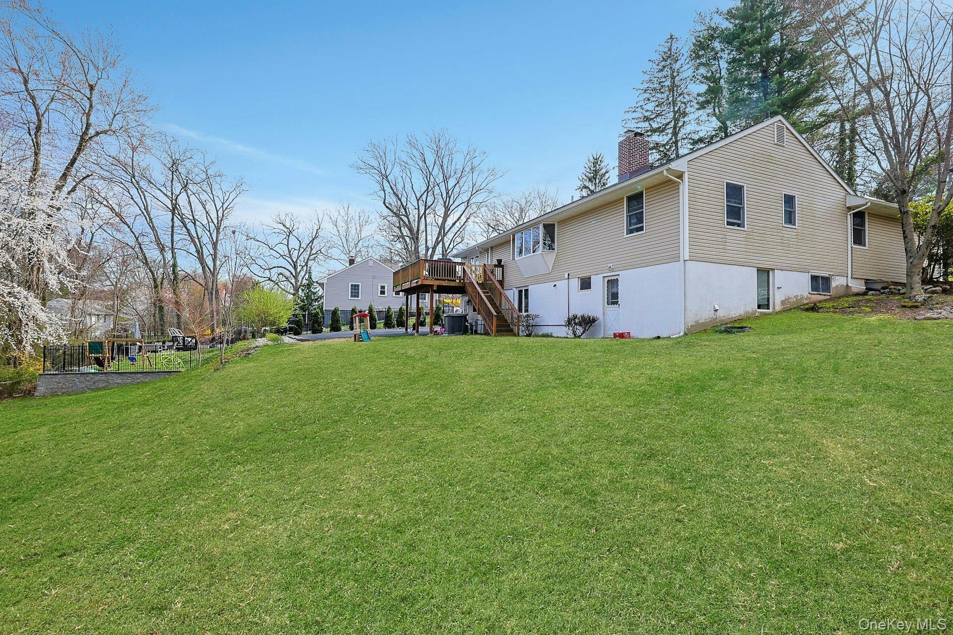 Single Family Briarwood  Rockland County, NY 10956, MLS-946593-32