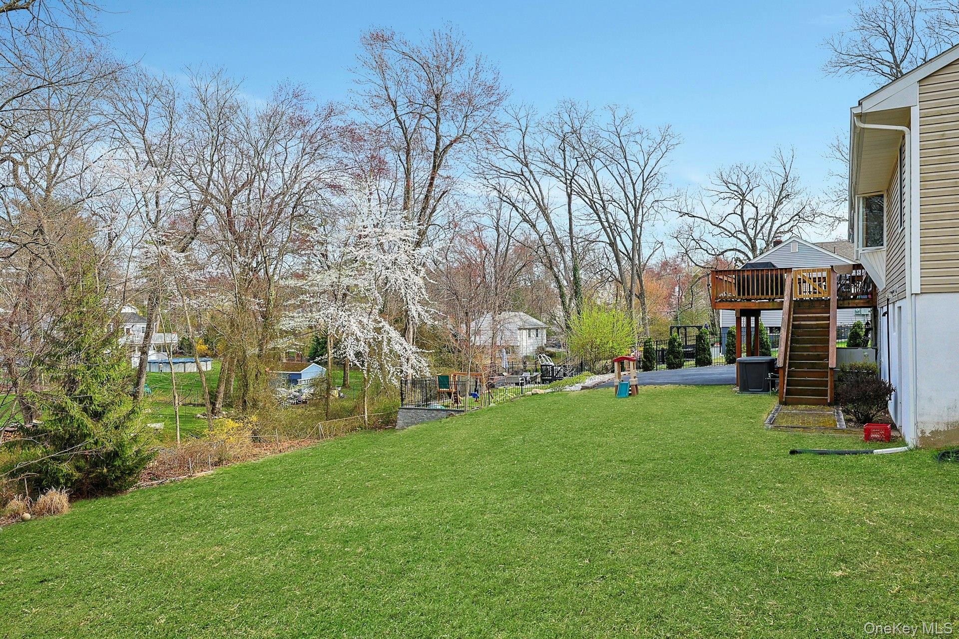 Single Family Briarwood  Rockland County, NY 10956, MLS-946593-4