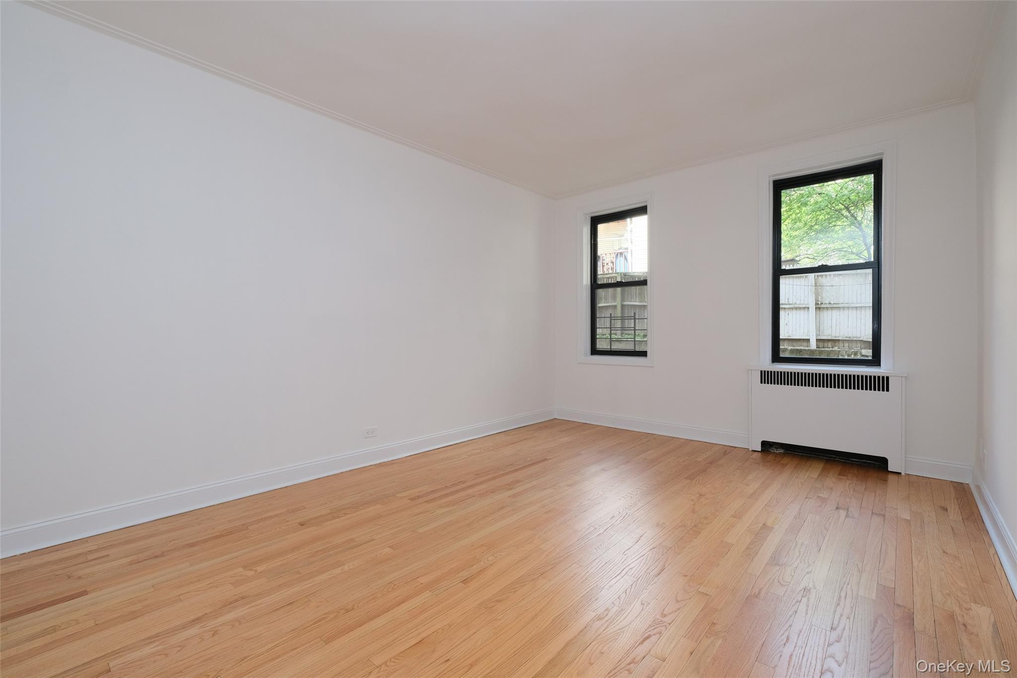 Coop Mosholu  Bronx, NY 10458, MLS-946598-3