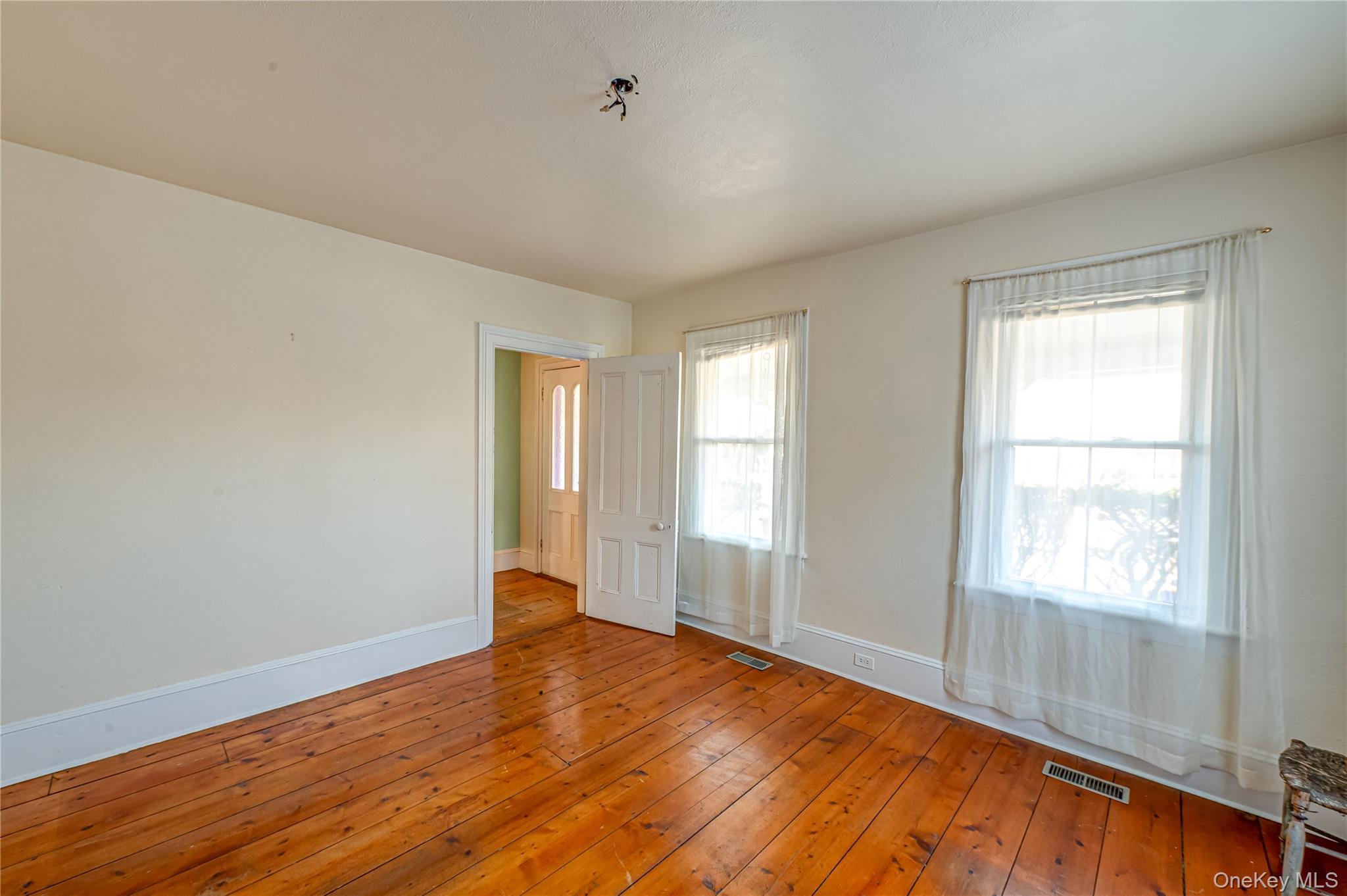 Single Family Springville Road Suffolk County, NY 11946, MLS-946609-26