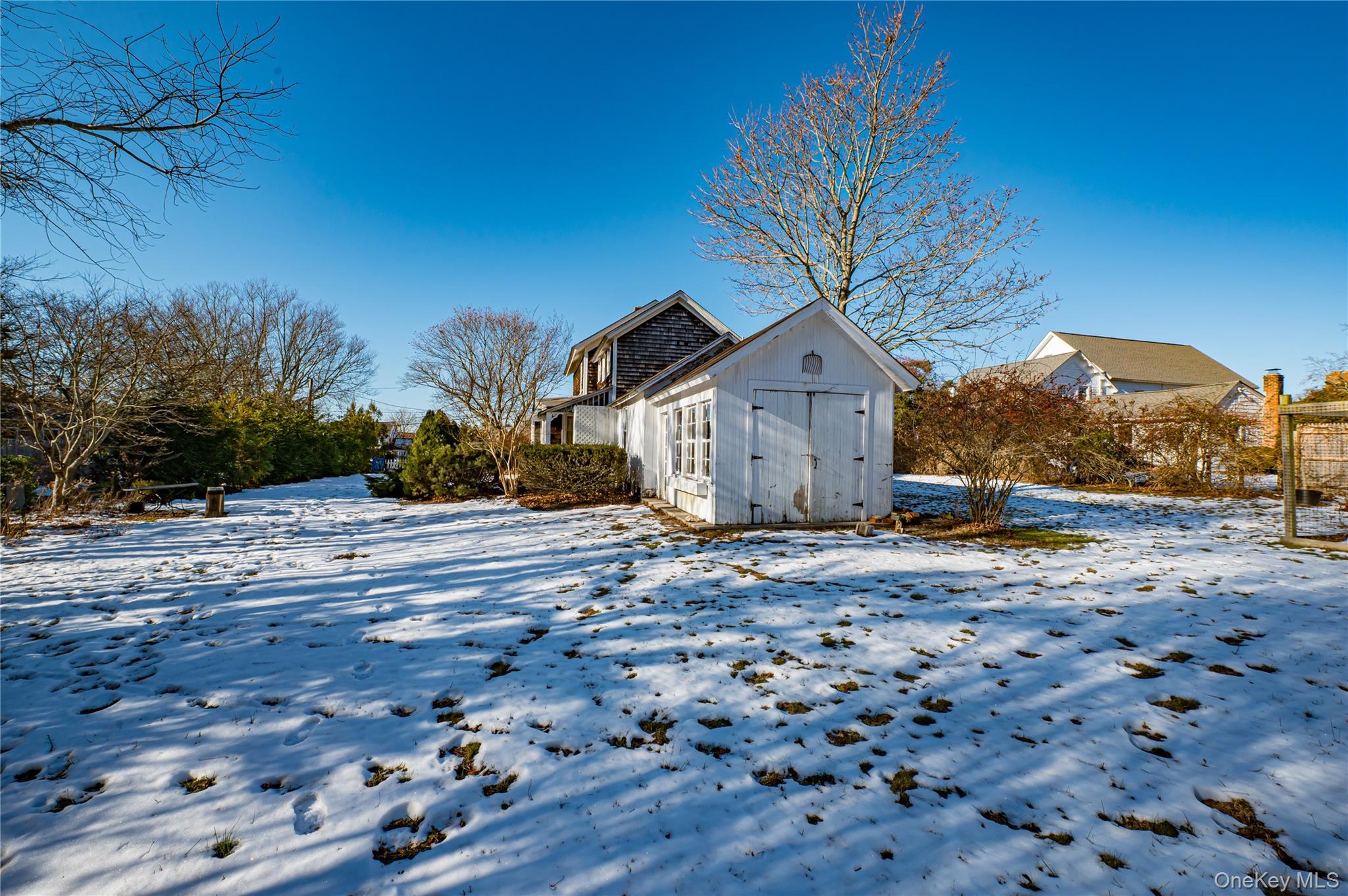 Single Family Springville Road Suffolk County, NY 11946, MLS-946609-31