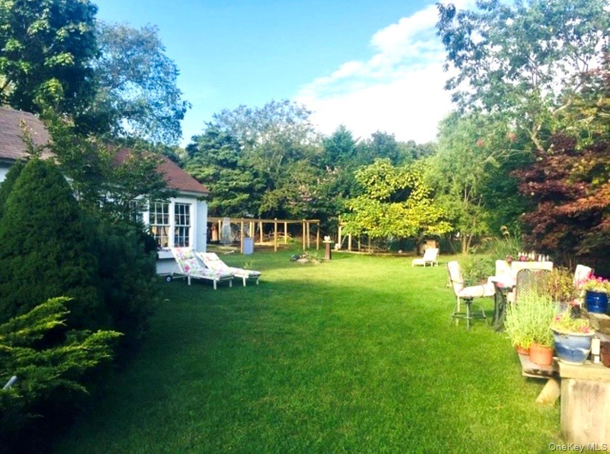 Single Family Springville Road Suffolk County, NY 11946, MLS-946609-39