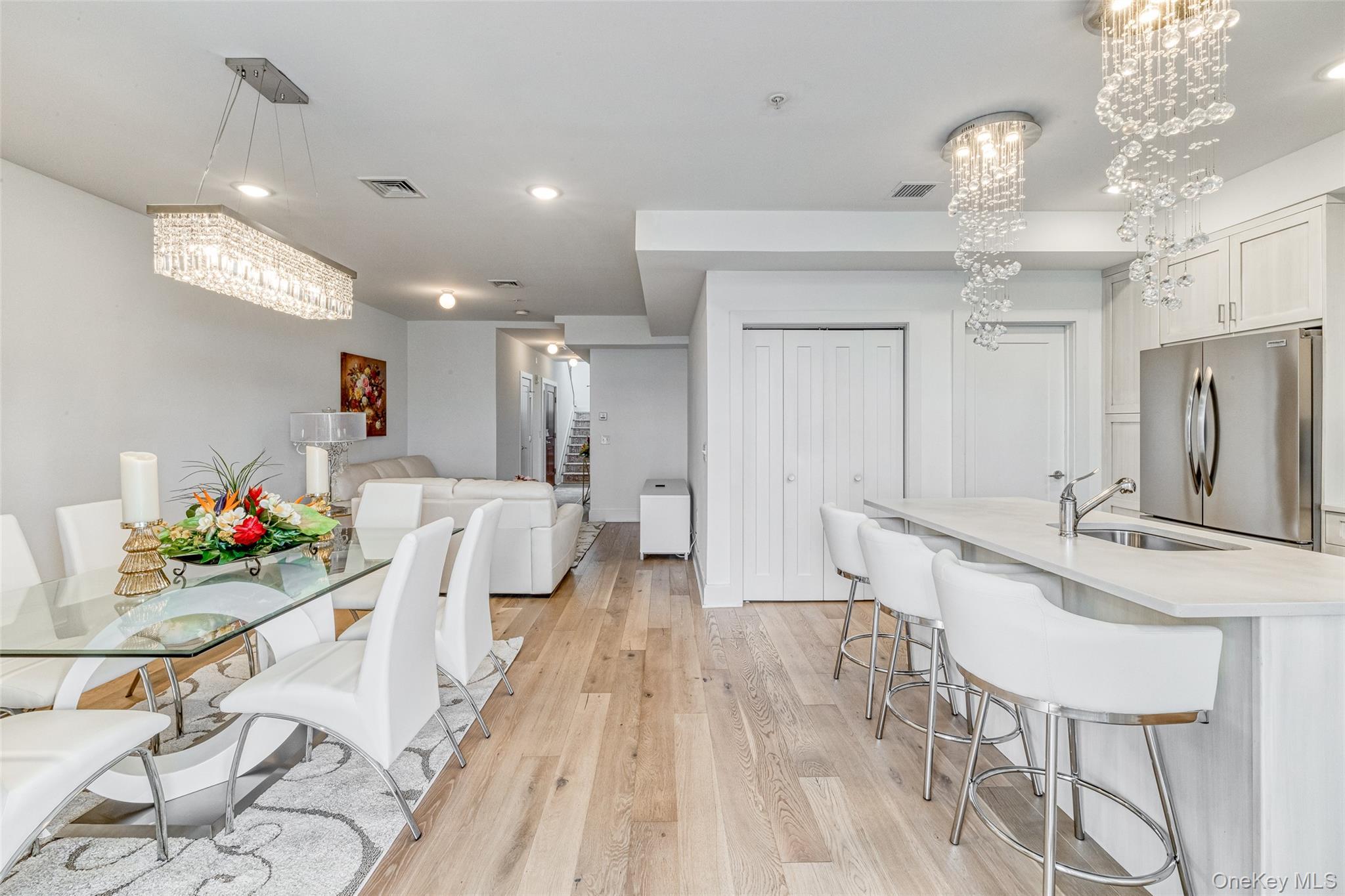 Condo Marina Pointe  Nassau County, NY 11518, MLS-946618-12