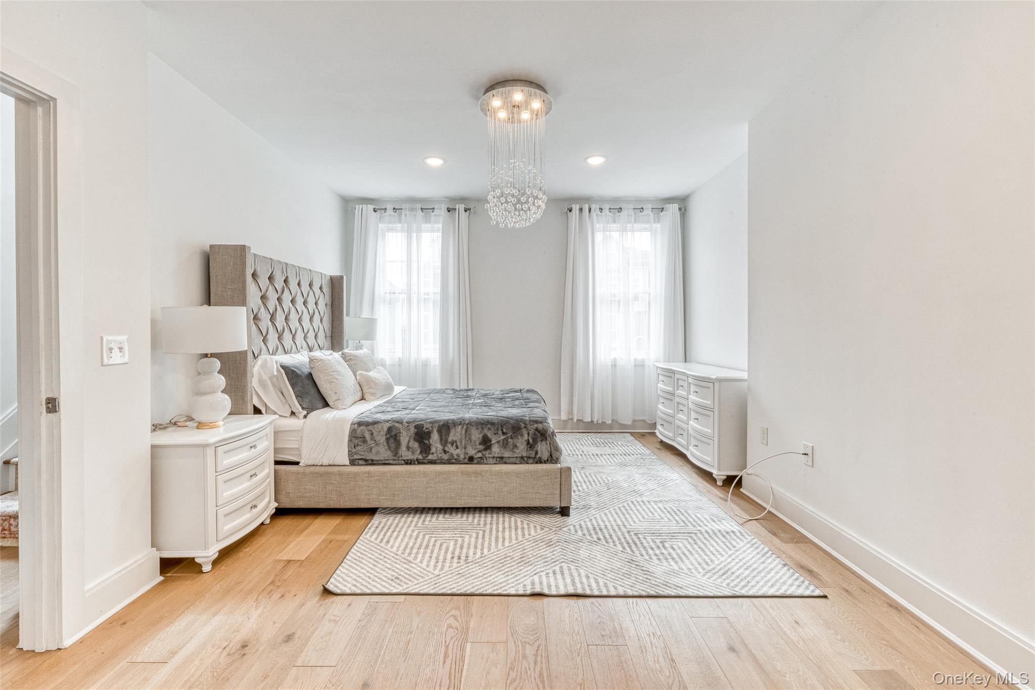 Condo Marina Pointe  Nassau County, NY 11518, MLS-946618-15