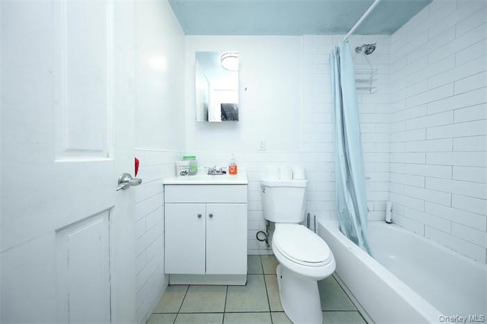 Single Family Wyona  Brooklyn, NY 11207, MLS-946646-12