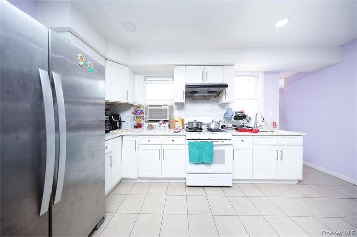 Single Family Wyona  Brooklyn, NY 11207, MLS-946646-16