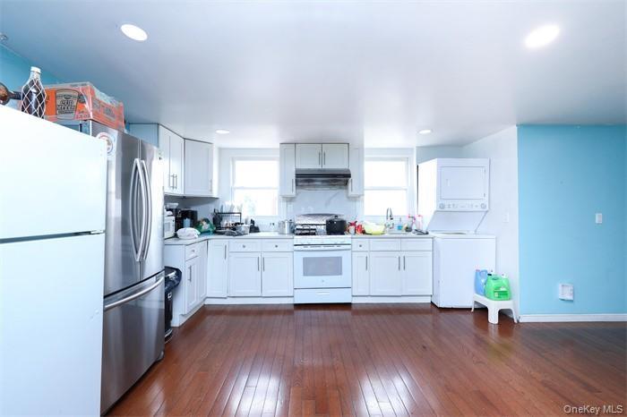 Single Family Wyona  Brooklyn, NY 11207, MLS-946646-5