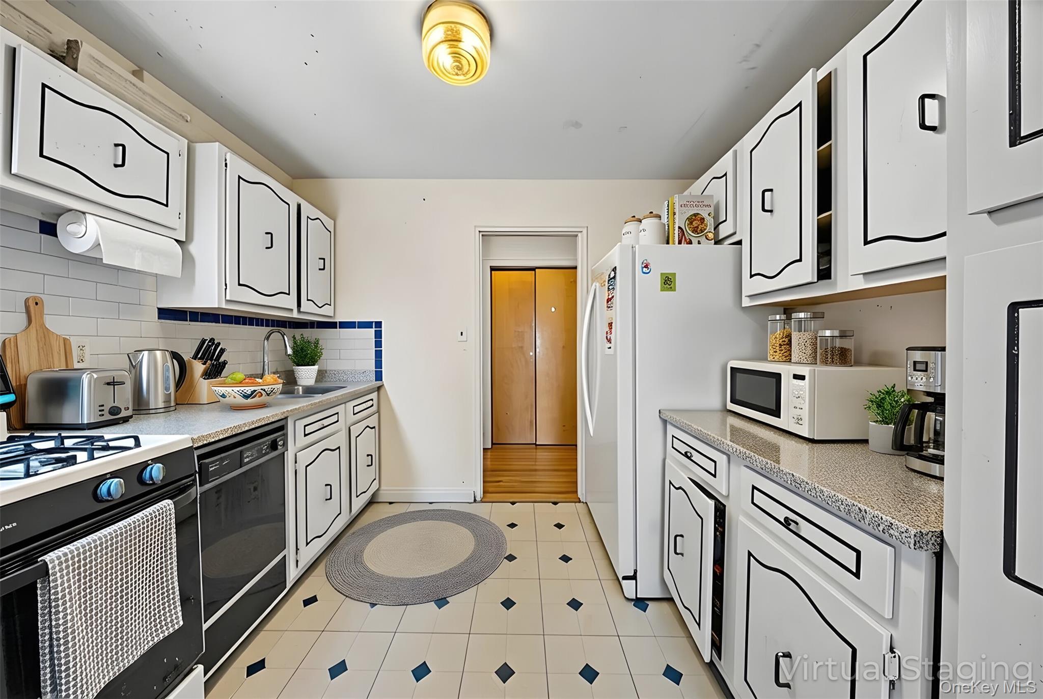 Coop 67th  Queens, NY 11375, MLS-946648-11