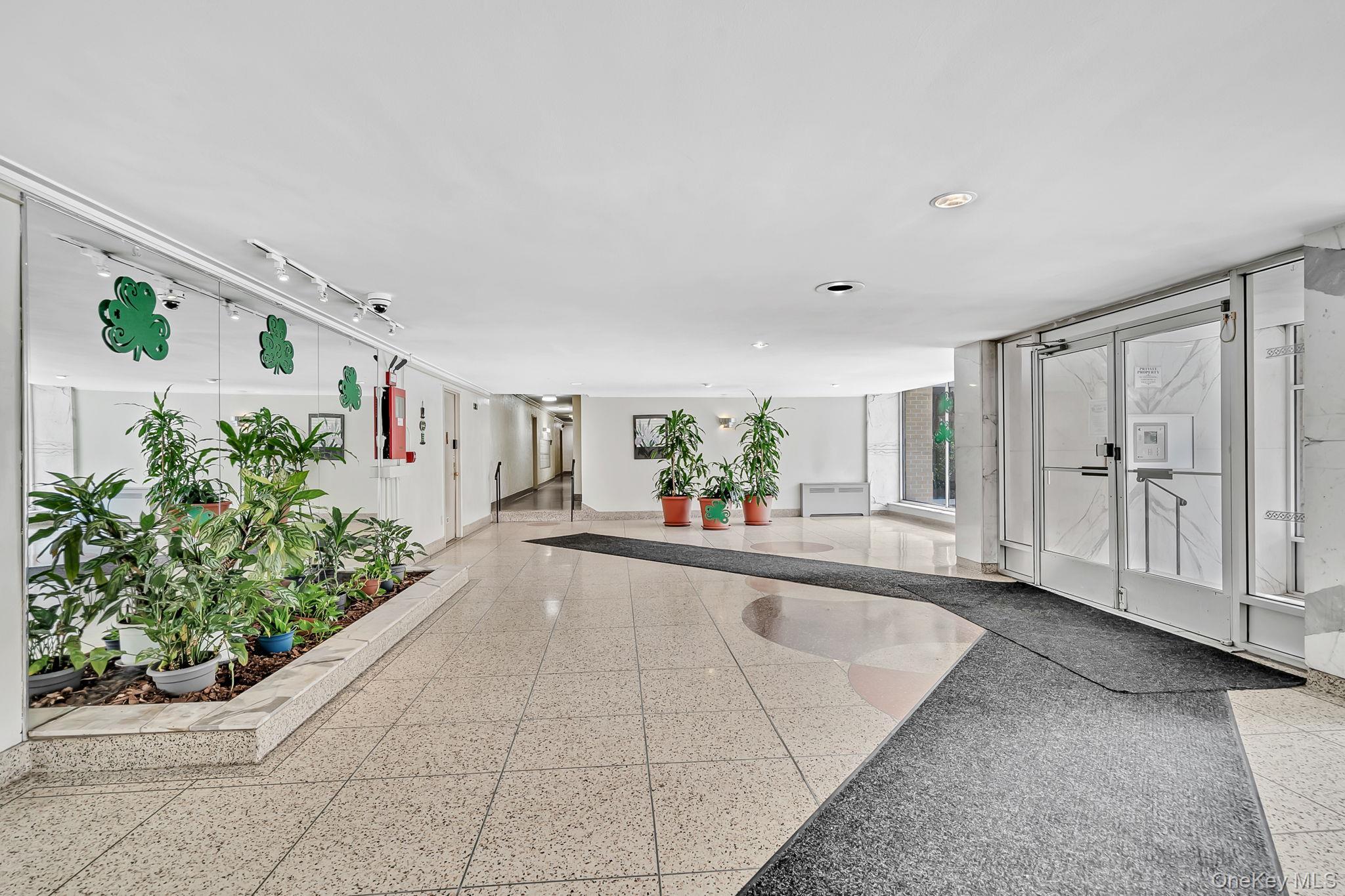 Coop Sadore Lane  Westchester County, NY 10710, MLS-946654-19