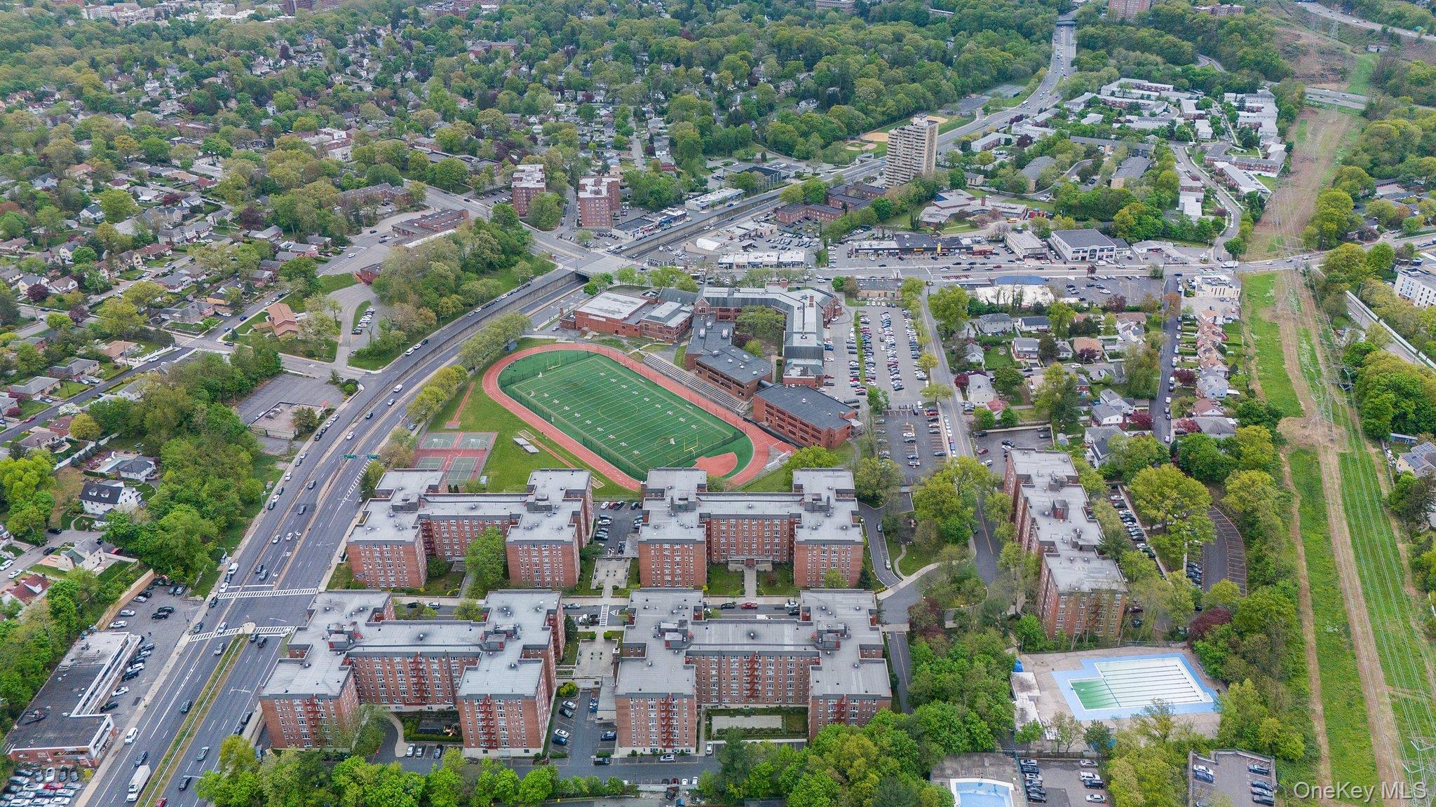 Coop Sadore Lane  Westchester County, NY 10710, MLS-946654-28