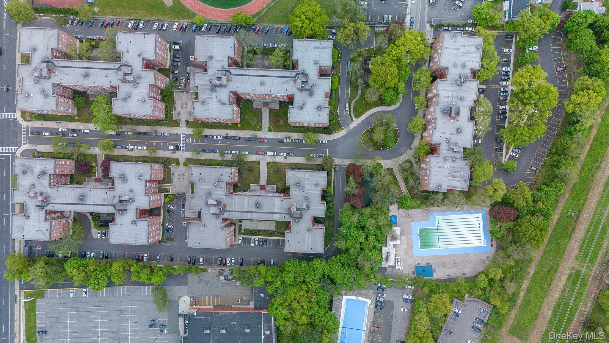 Coop Sadore Lane  Westchester County, NY 10710, MLS-946654-29