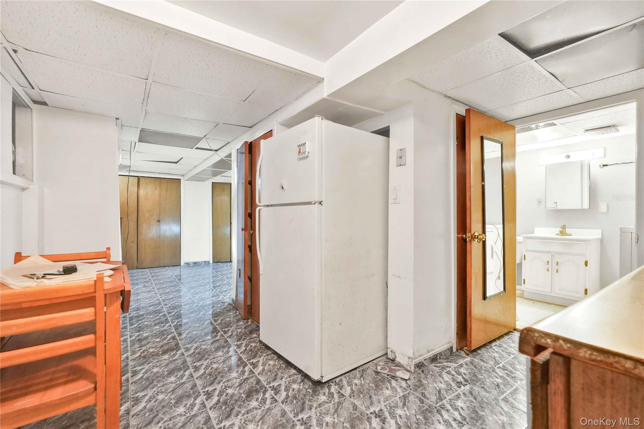 Single Family 90th Queens, NY 11416, MLS-946656-20