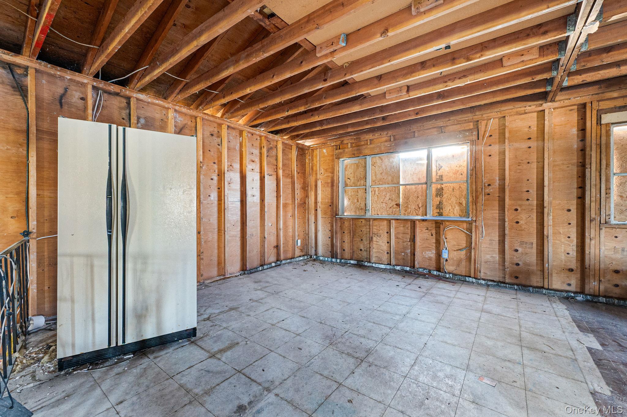 Single Family Hounslow  Suffolk County, NY 11967, MLS-946659-8